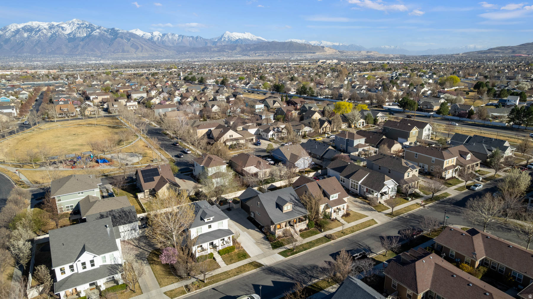 KENNECOTT DAYBREAK P - Residential Lease