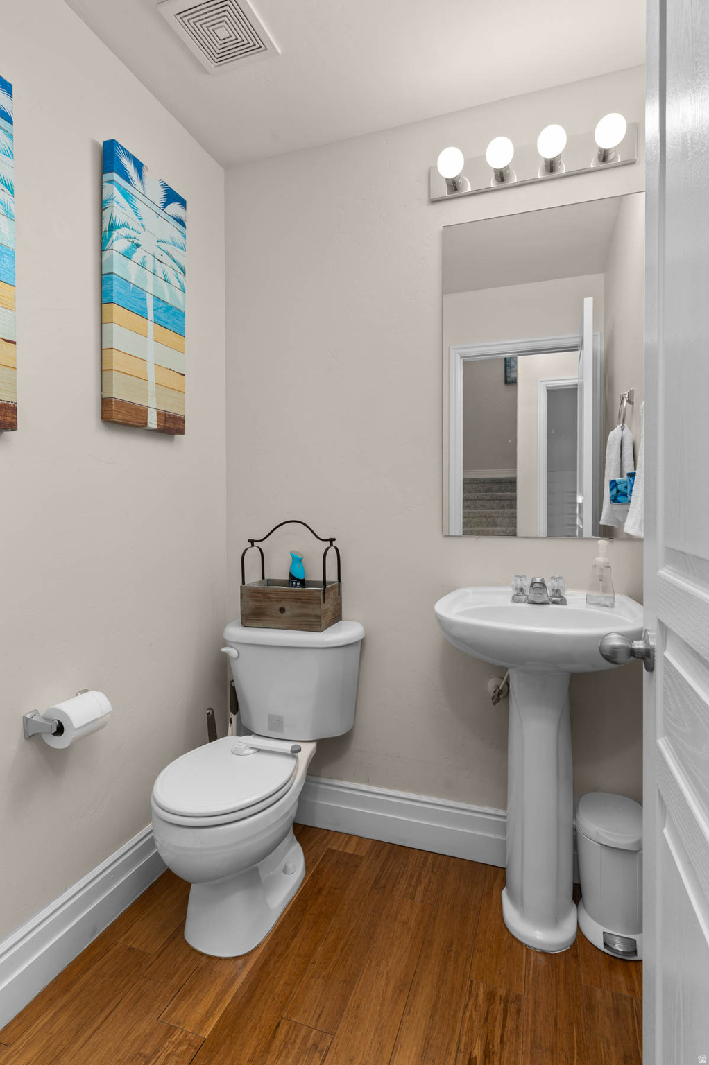 KENNECOTT DAYBREAK P - Residential Lease
