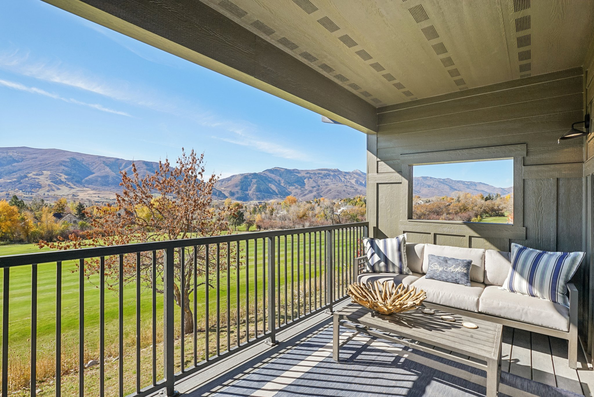 THE POINTE AT WOLF CREEK - Residential