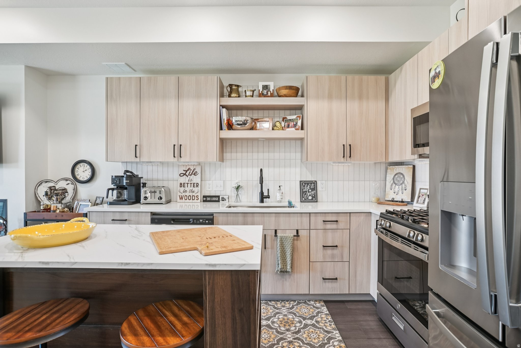THE POINTE AT WOLF CREEK - Residential