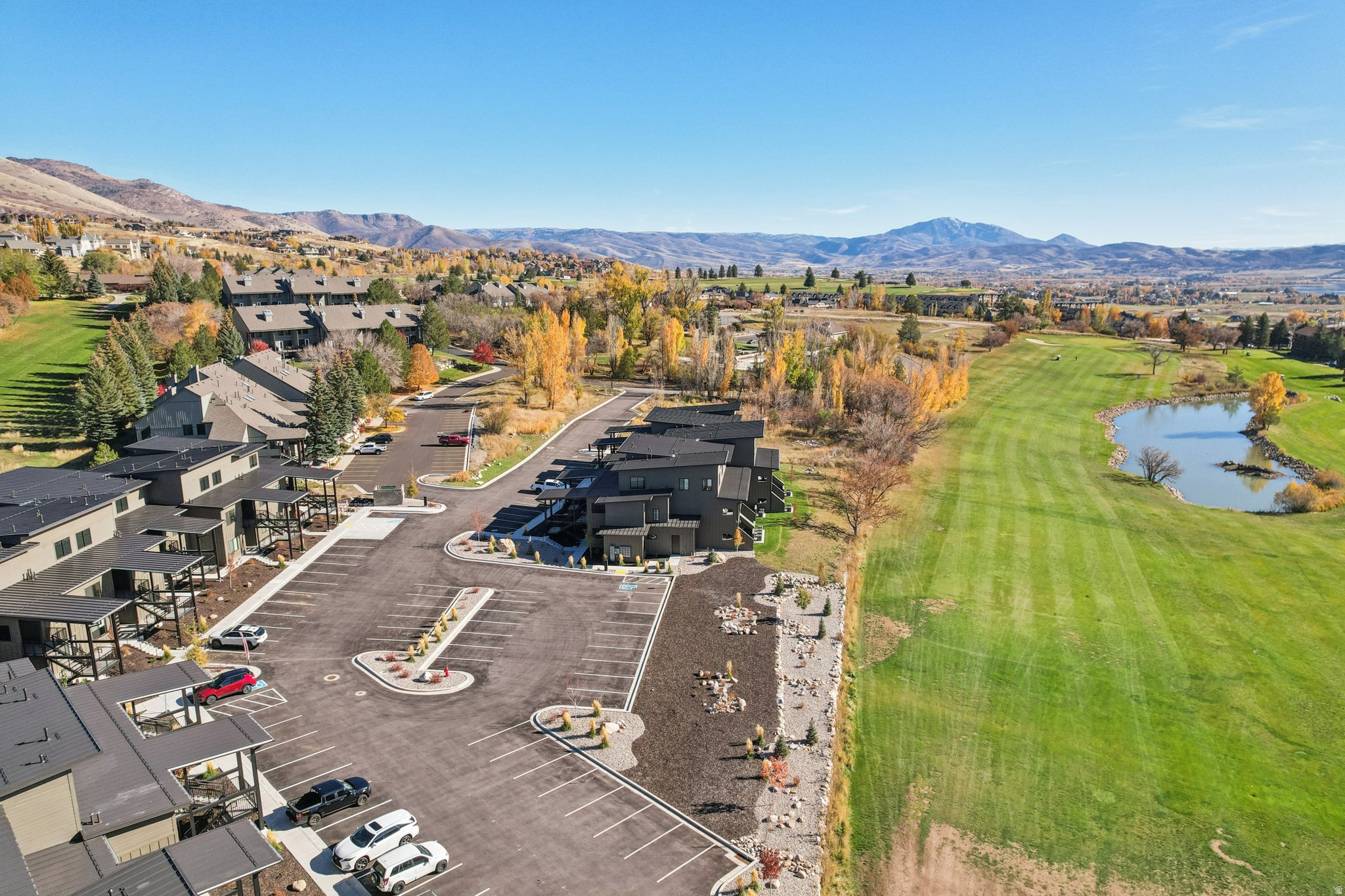 THE POINTE AT WOLF CREEK - Residential