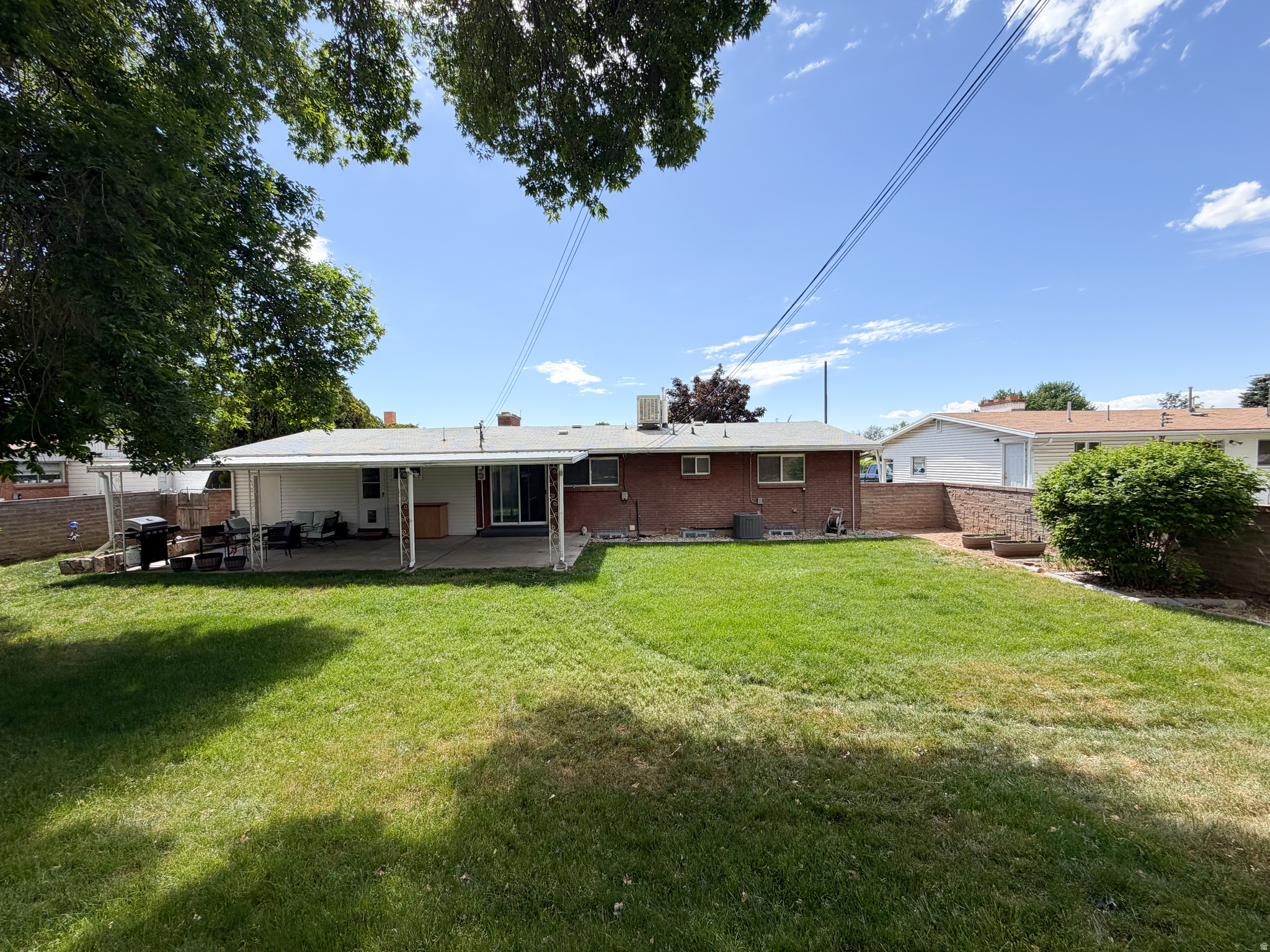 MUNICIPAL ACRES - Residential
