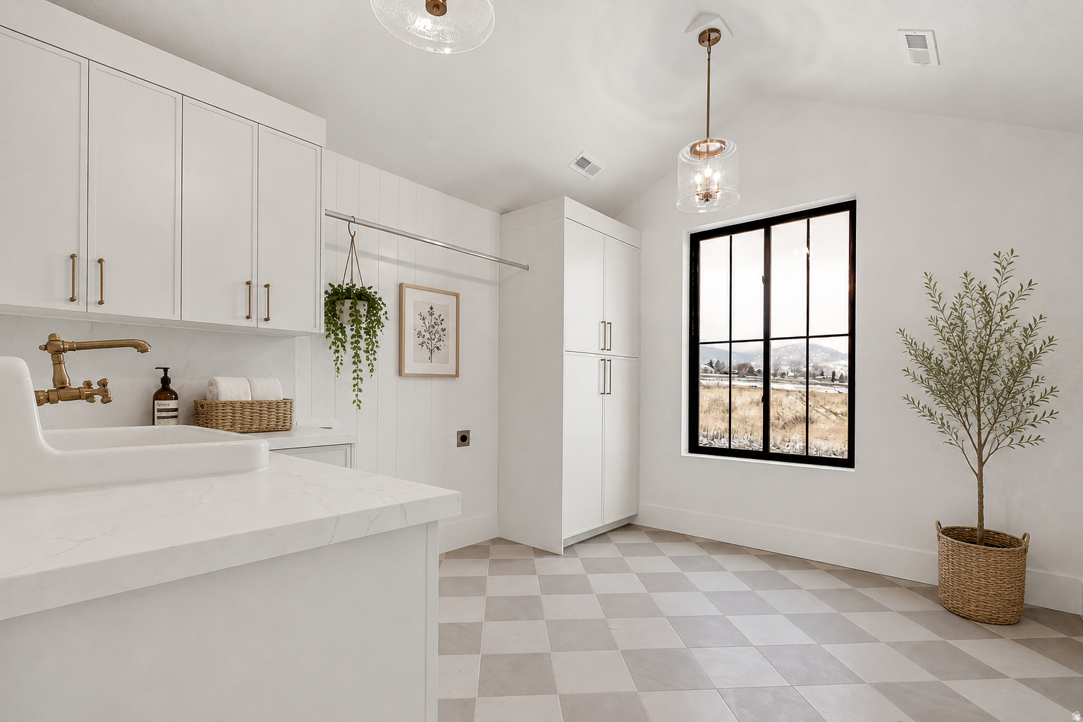 RIDGE - Residential