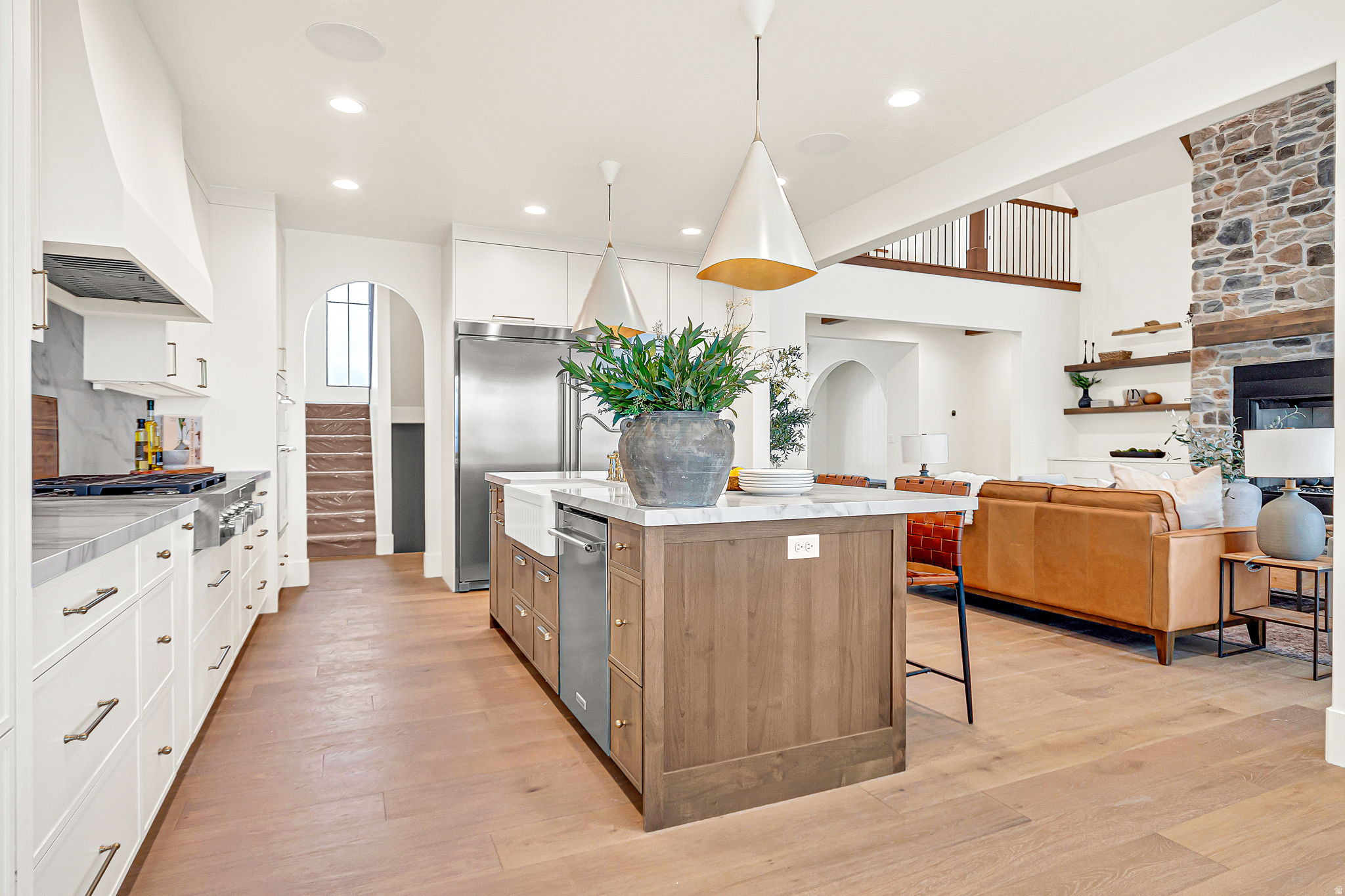 RIDGE - Residential