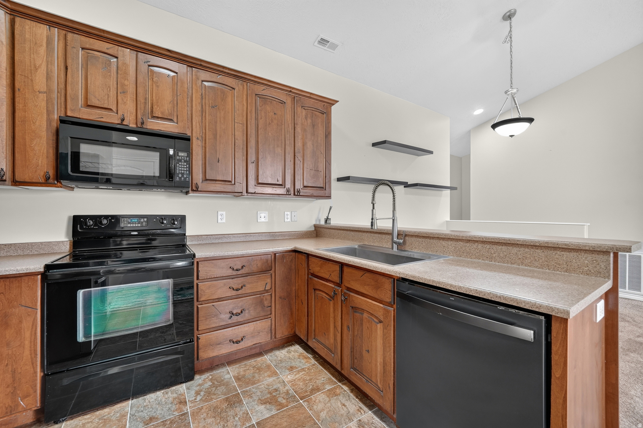 COVENTRY AT FOXBORO - Residential