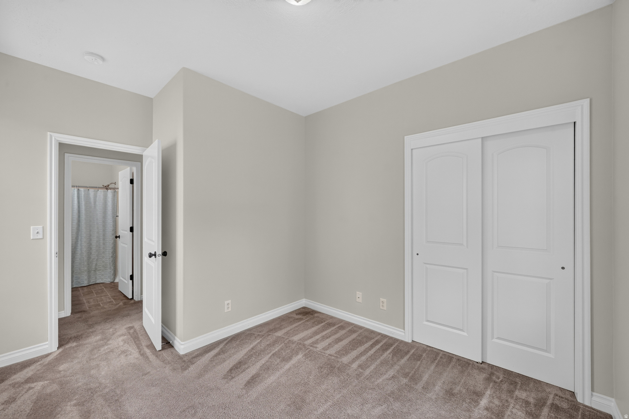 COVENTRY AT FOXBORO - Residential