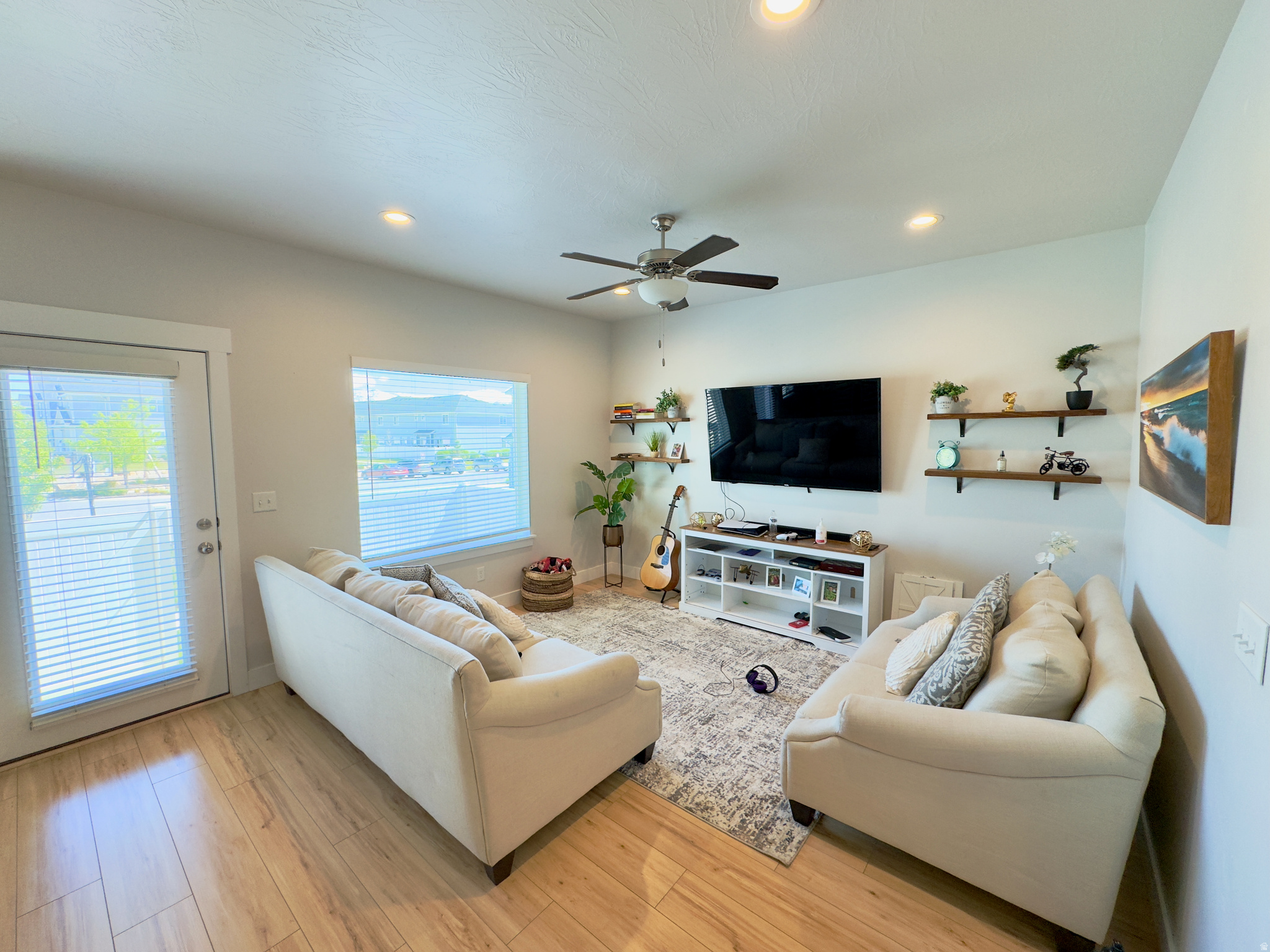 SILVERLAKE - Residential