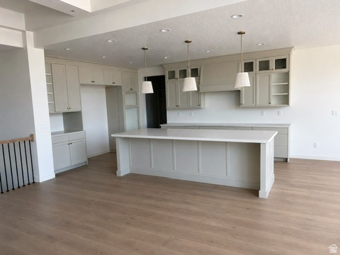 BLOSSOM HILL - Residential