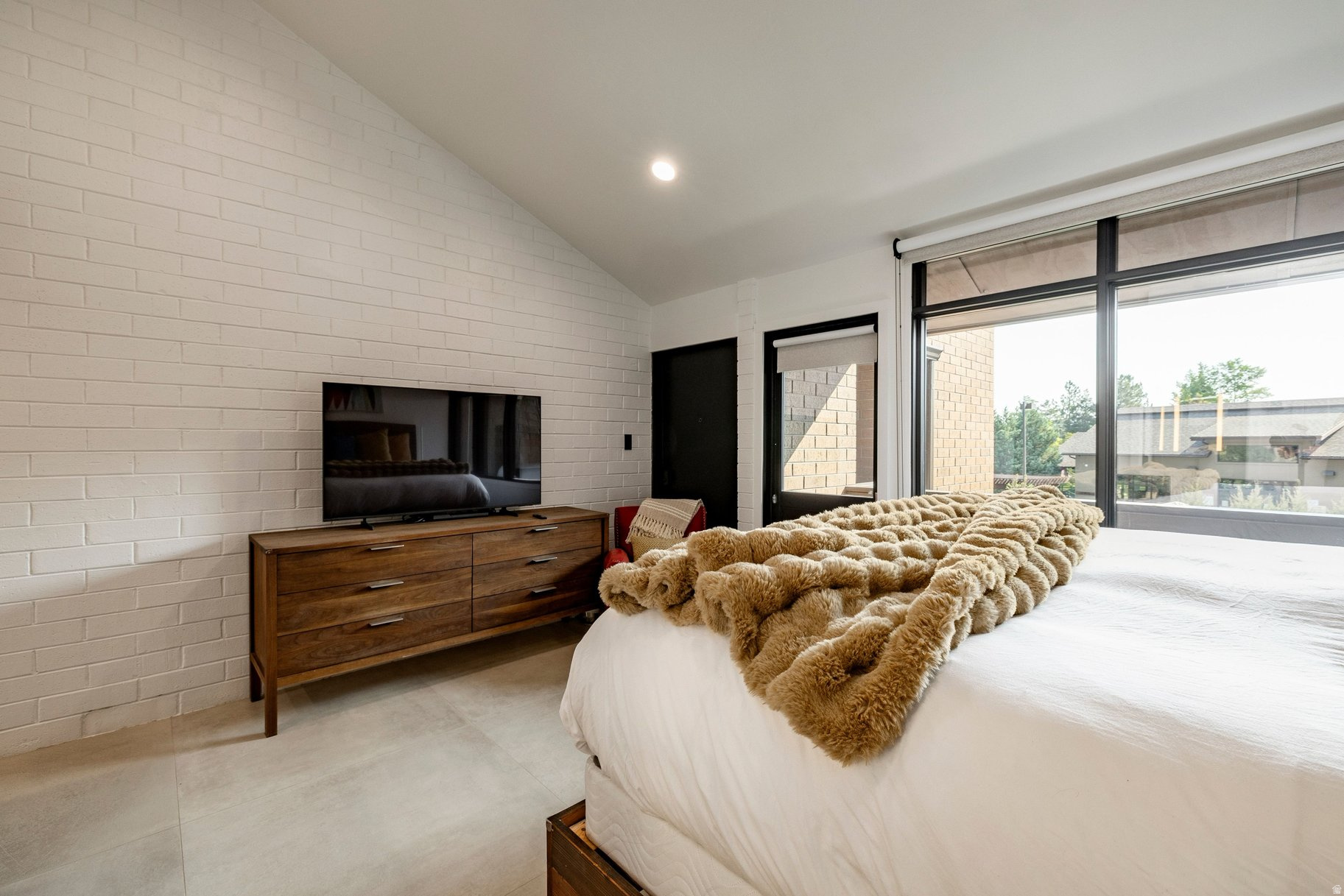 PARK AVE CONDOS - Residential