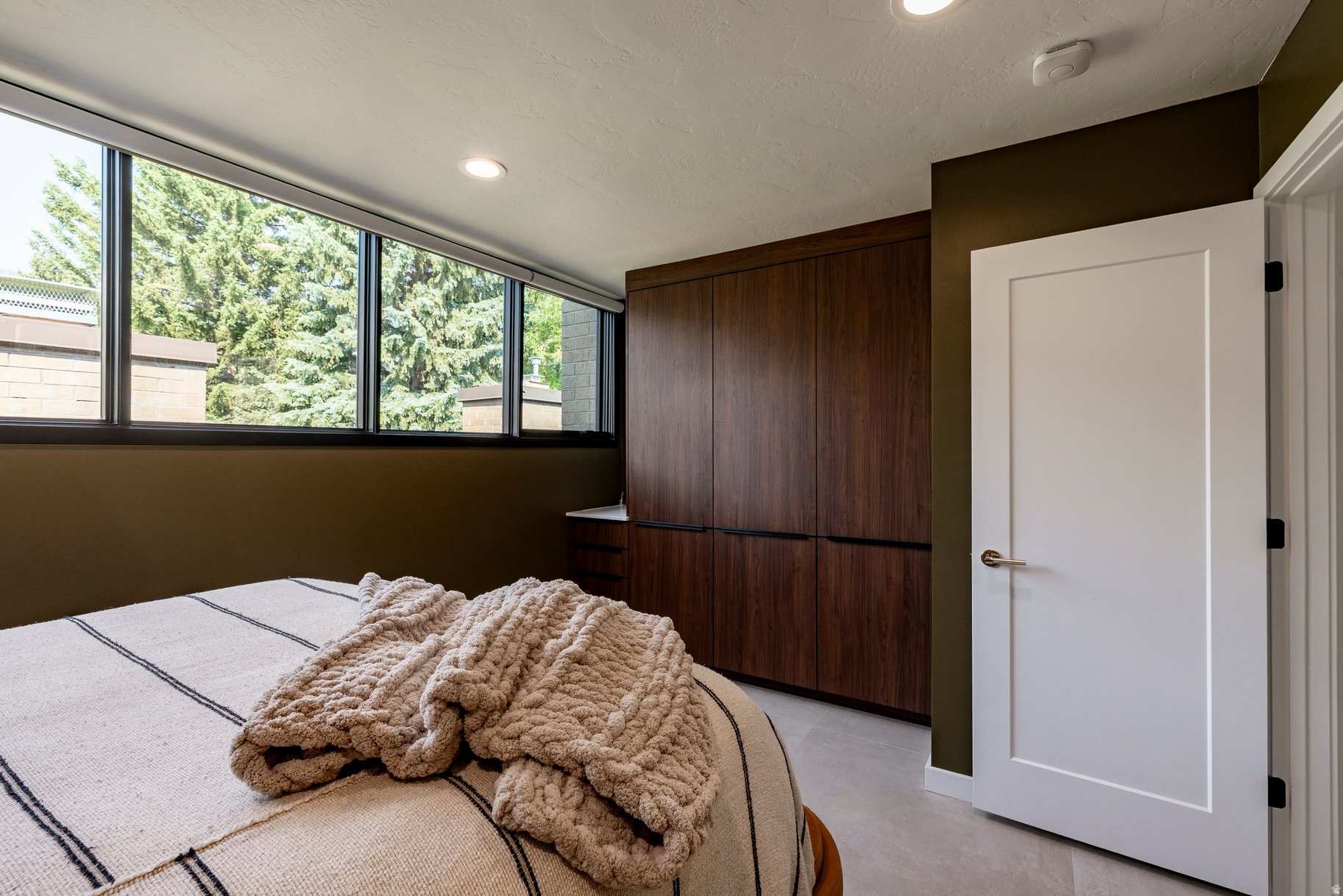 PARK AVE CONDOS - Residential