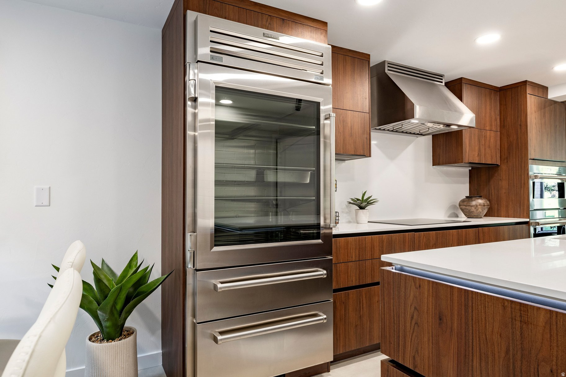 PARK AVE CONDOS - Residential