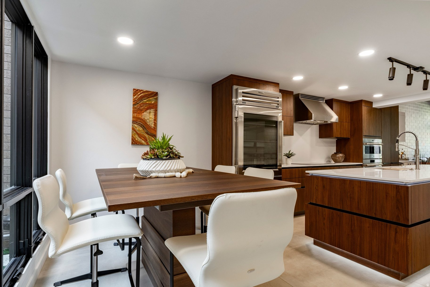 PARK AVE CONDOS - Residential