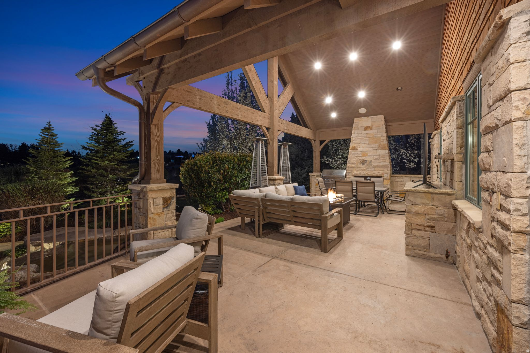 PEPPERWOOD - Residential