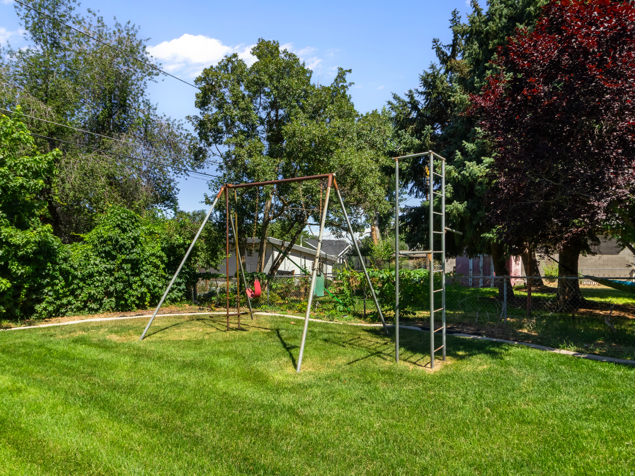BELLWOOD ACRES - Residential
