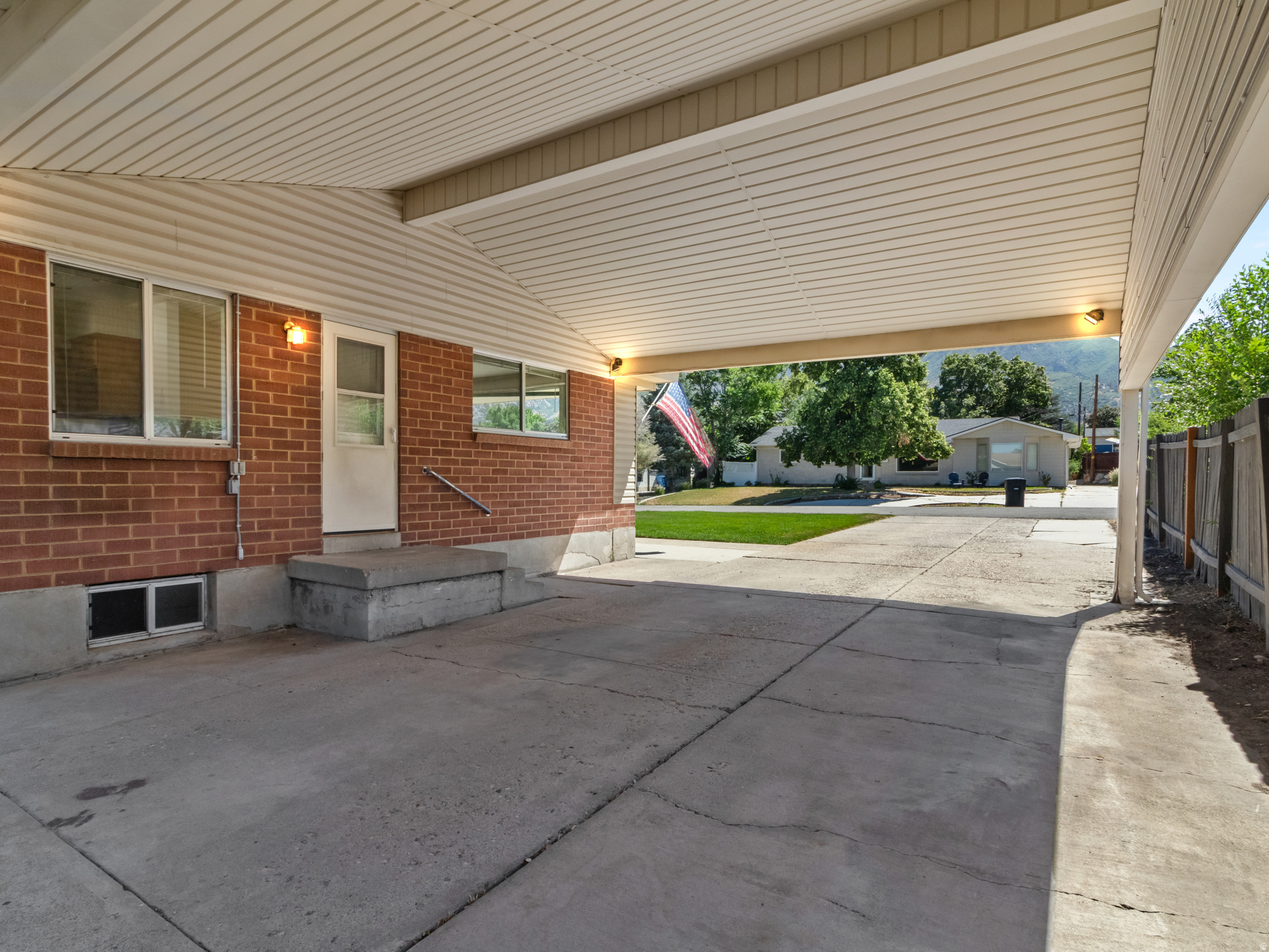 BELLWOOD ACRES - Residential