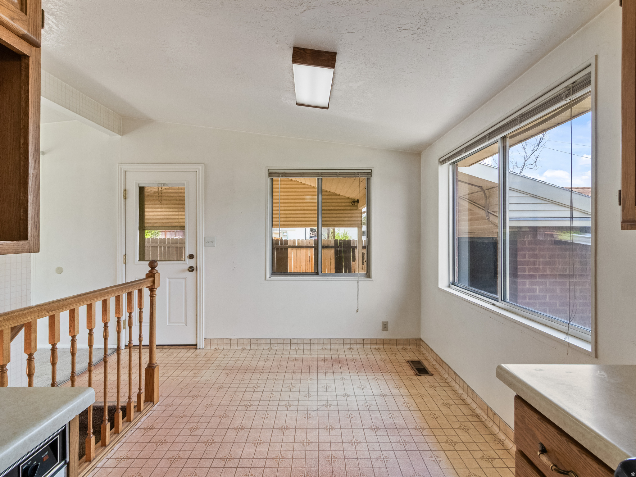 BELLWOOD ACRES - Residential