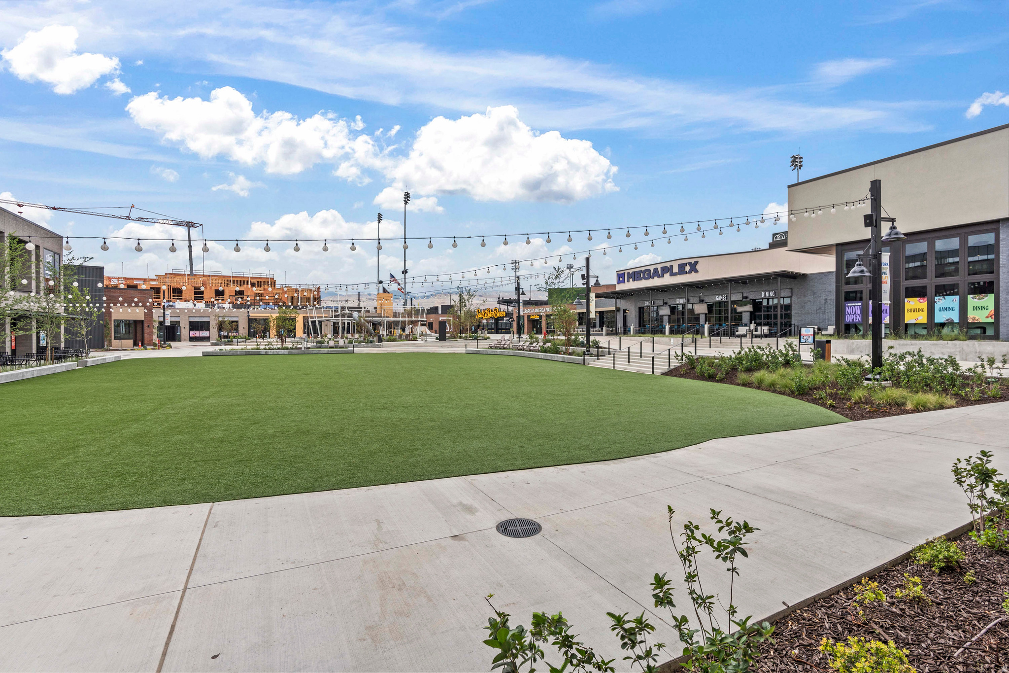 DAYBREAK VILLAGE 8 P - Residential