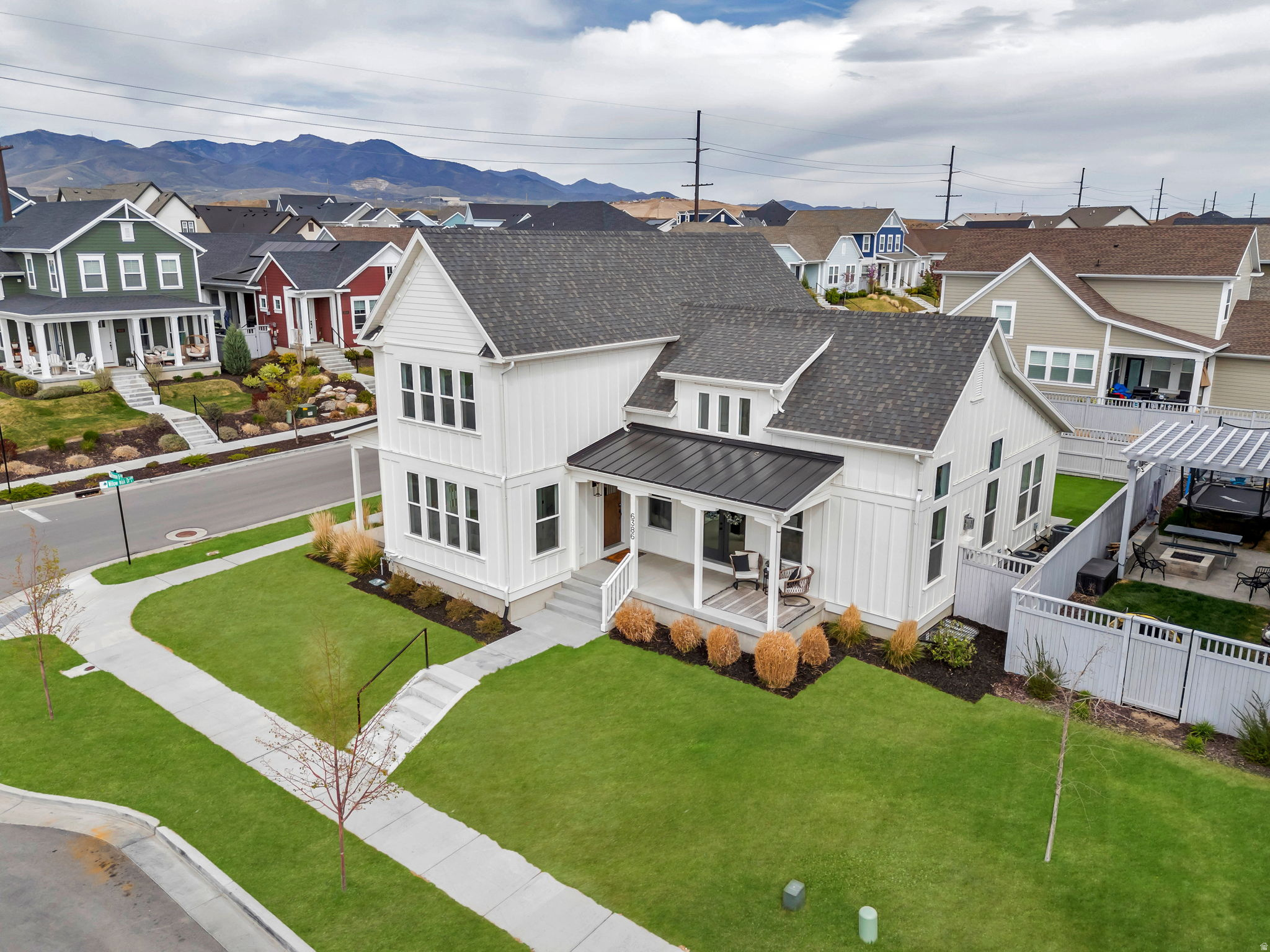 DAYBREAK VILLAGE 8 P - Residential