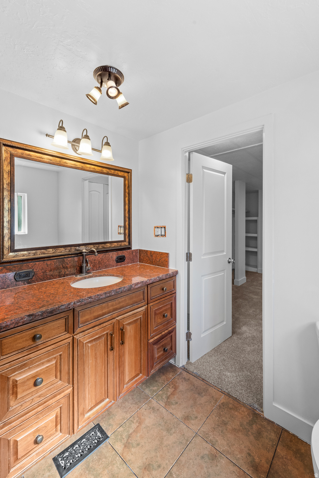 MOUNTAIN VIEW MHC - Residential