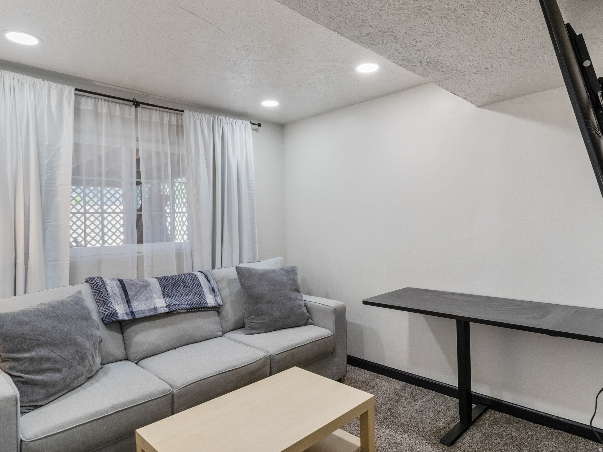 MEADOWS - Residential