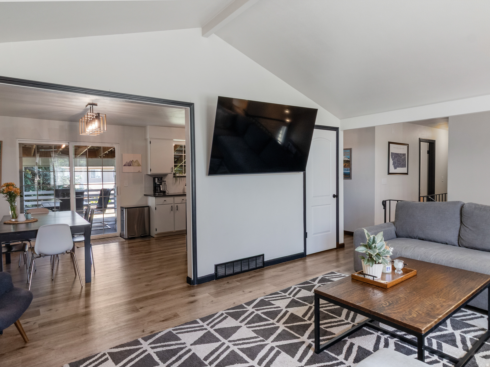 MEADOWS - Residential