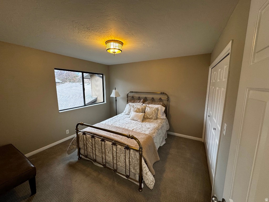 BROOKSTONE - Residential