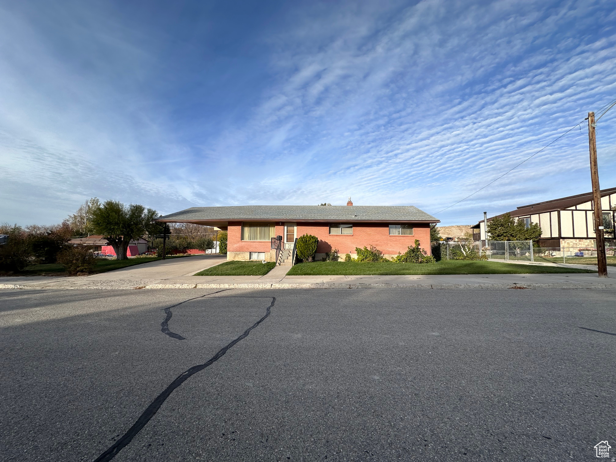 PARKDALE TONSITE - Residential