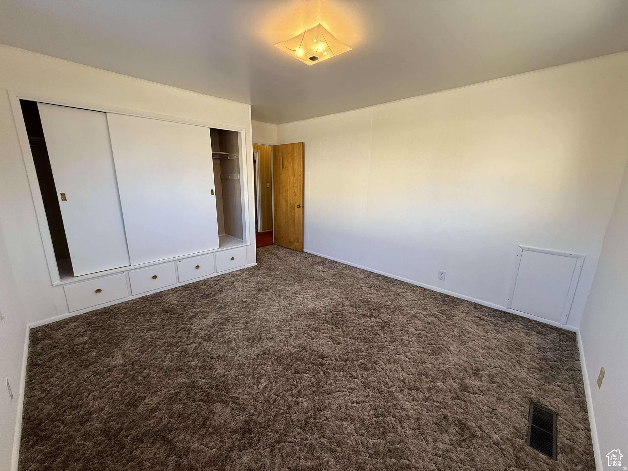 PARKDALE TONSITE - Residential