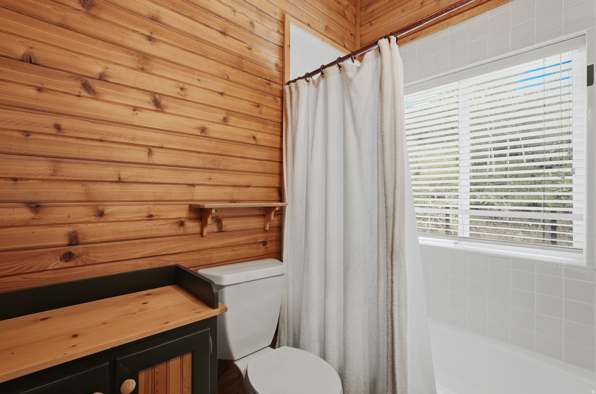 BEAVER SPRINGS RANCHEROS - Residential