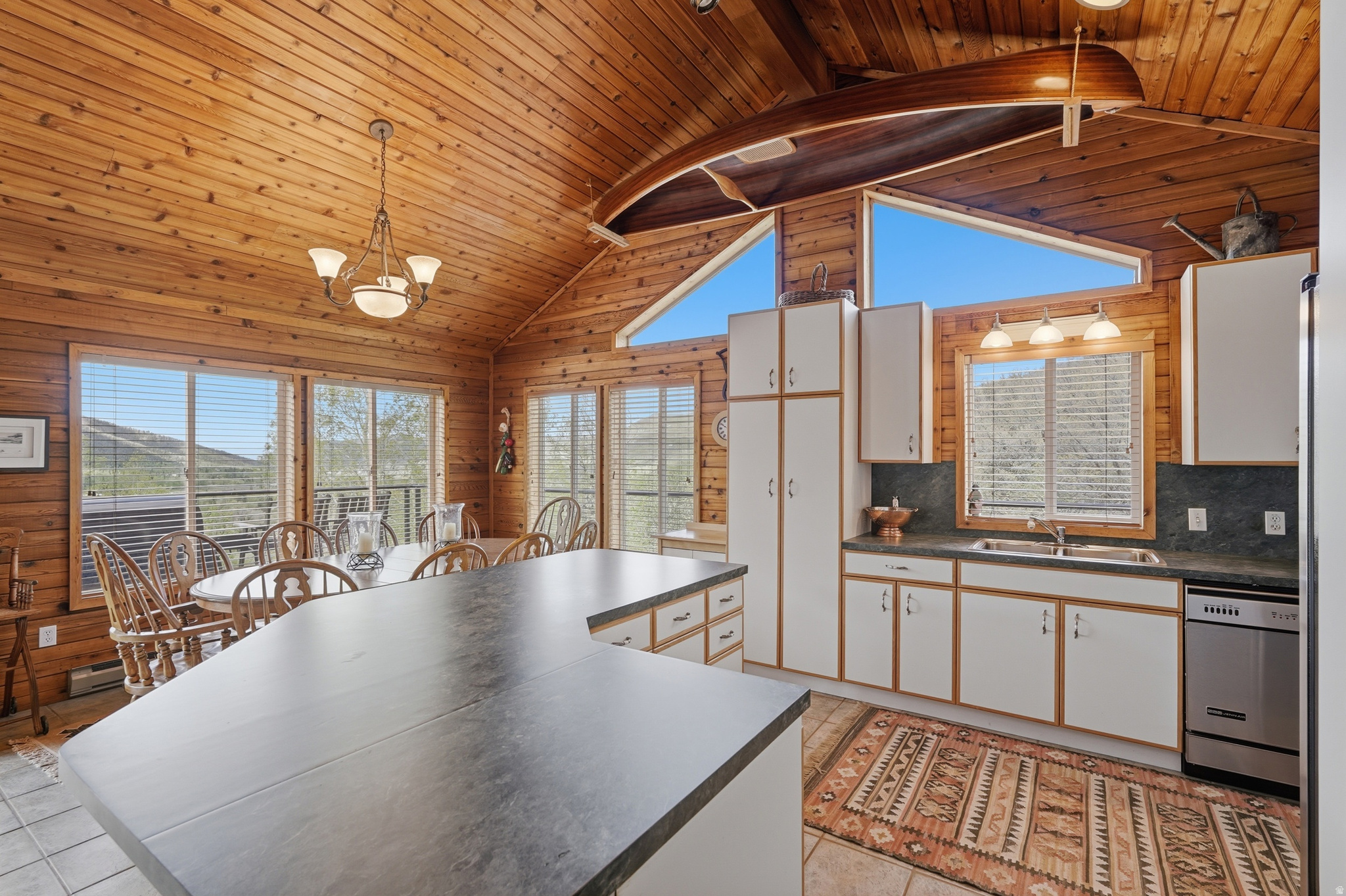 BEAVER SPRINGS RANCHEROS - Residential