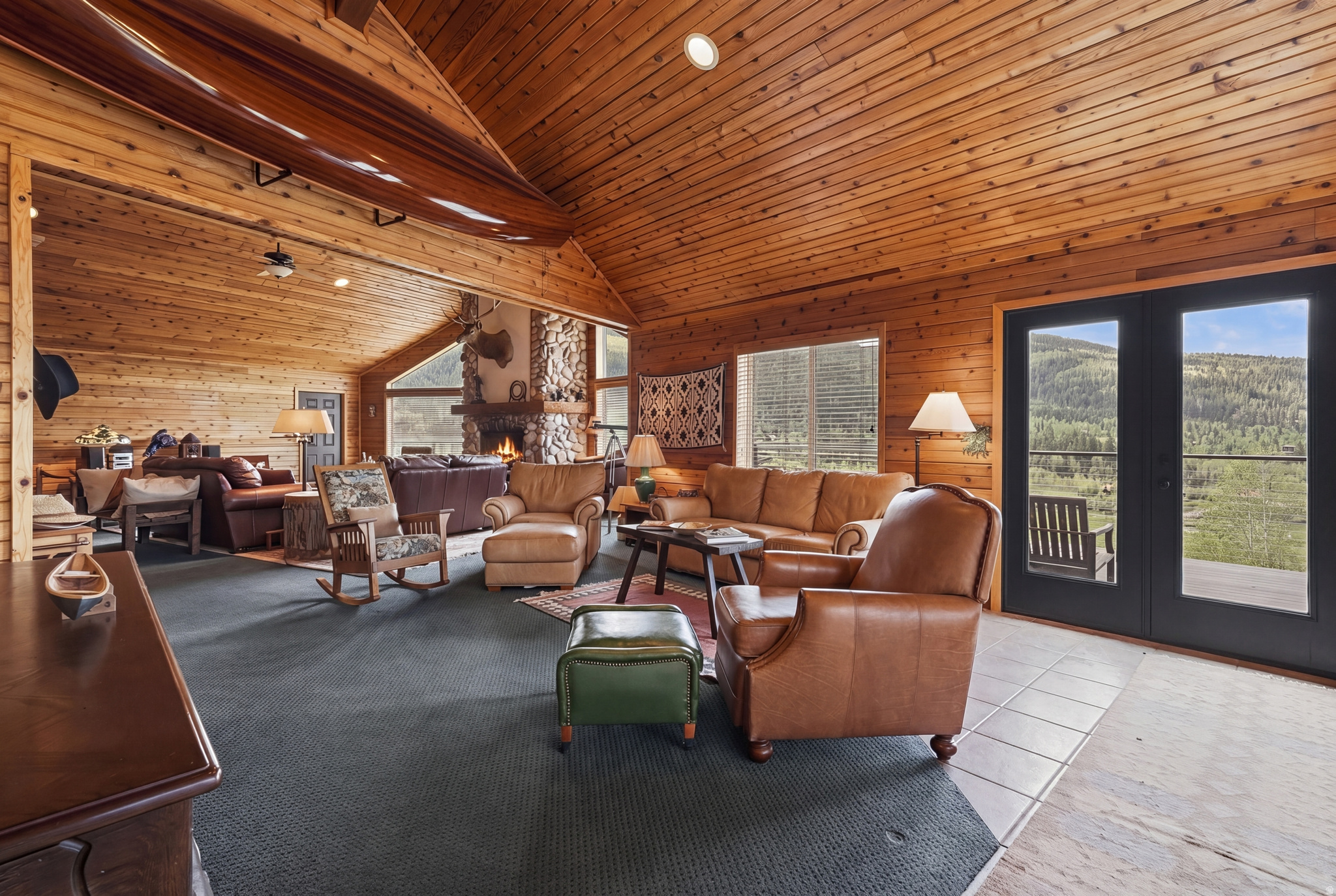 BEAVER SPRINGS RANCHEROS - Residential
