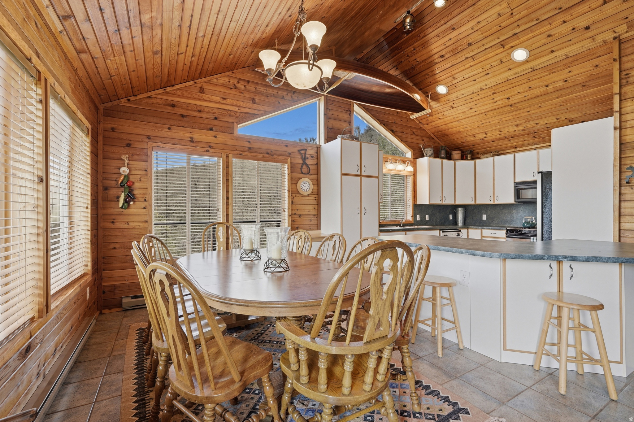 BEAVER SPRINGS RANCHEROS - Residential