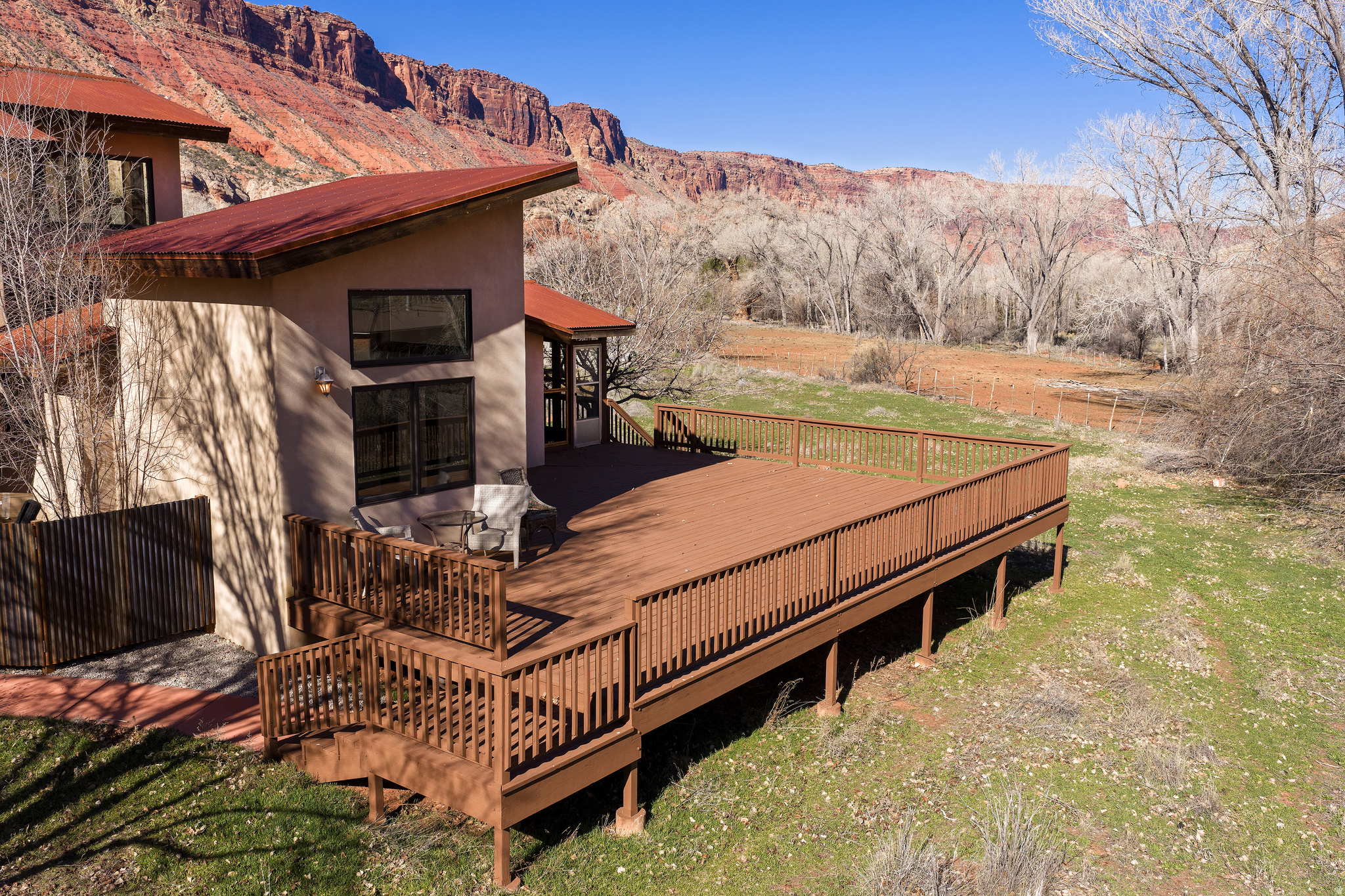 CASTLE VALLEY RIVER RANCHOS - Residential
