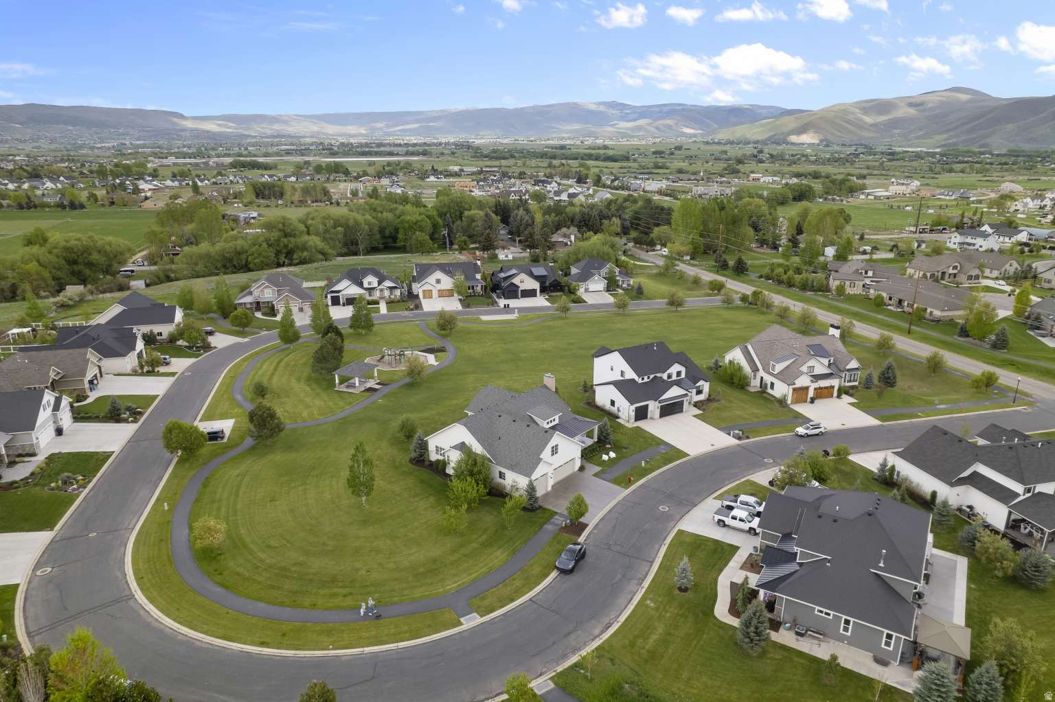 CASCADE MEADOWS PUD - Residential