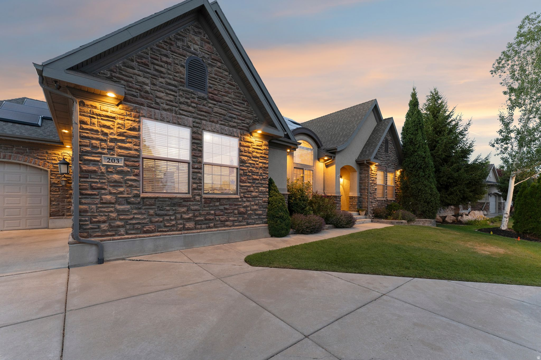 CRYSTAL CREEK - Residential