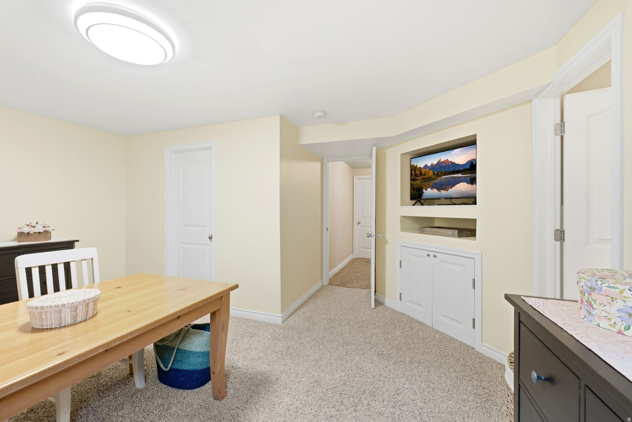 CRYSTAL CREEK - Residential