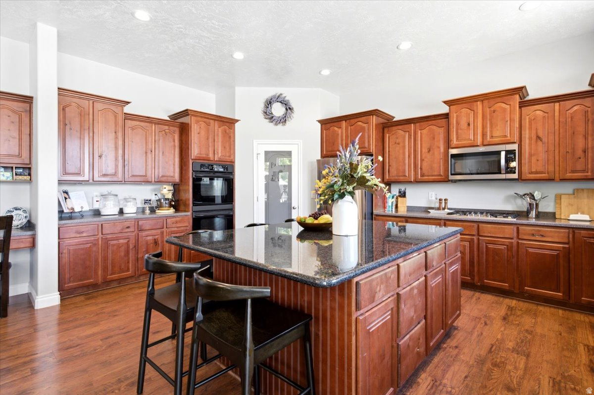 CRYSTAL CREEK - Residential