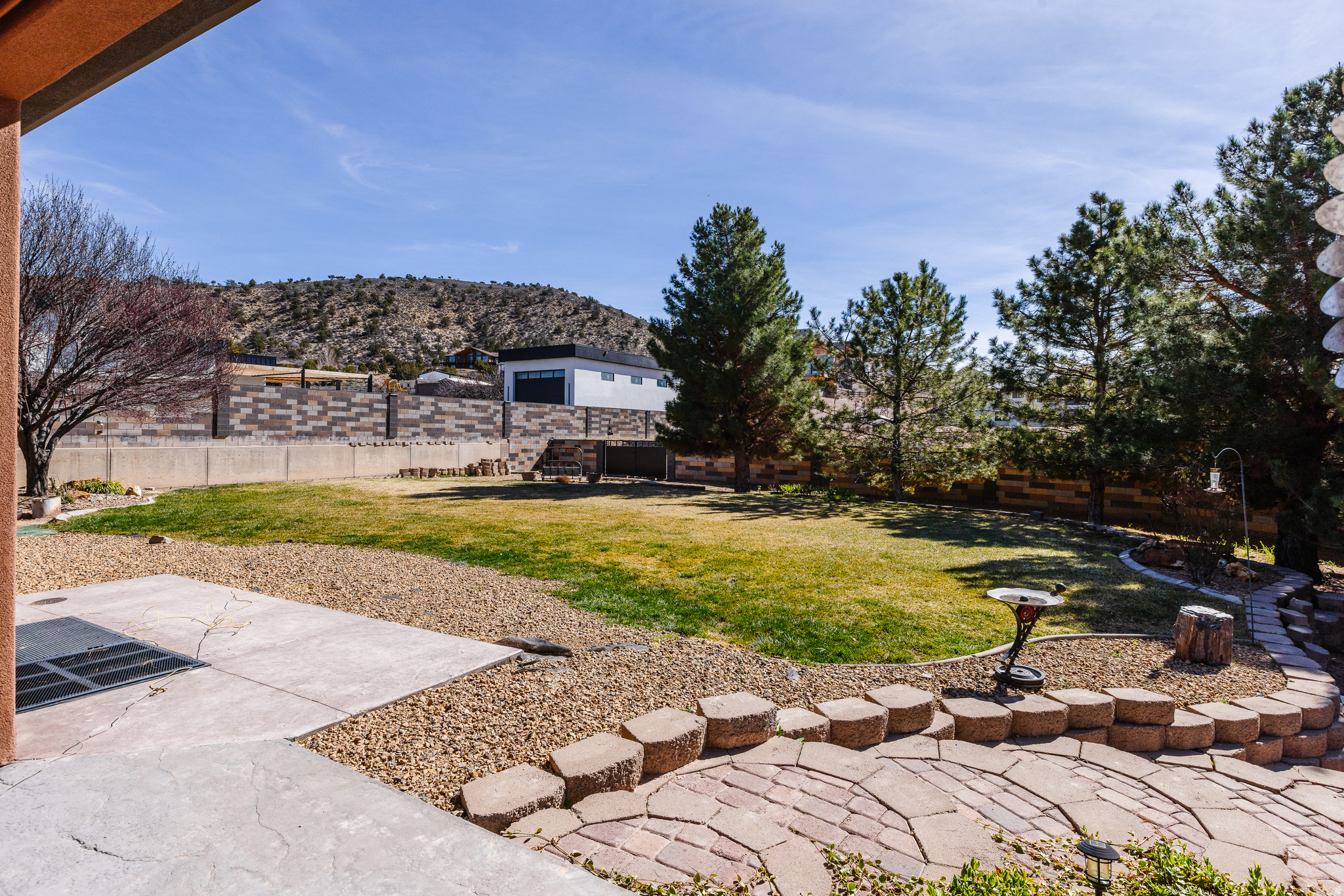 DIAMOND VALLEY ACRES - Residential