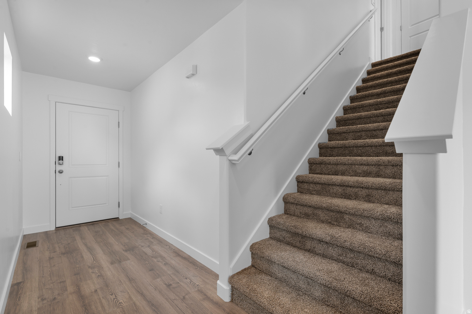 INVERNESS BY D.R. HORTON - Residential