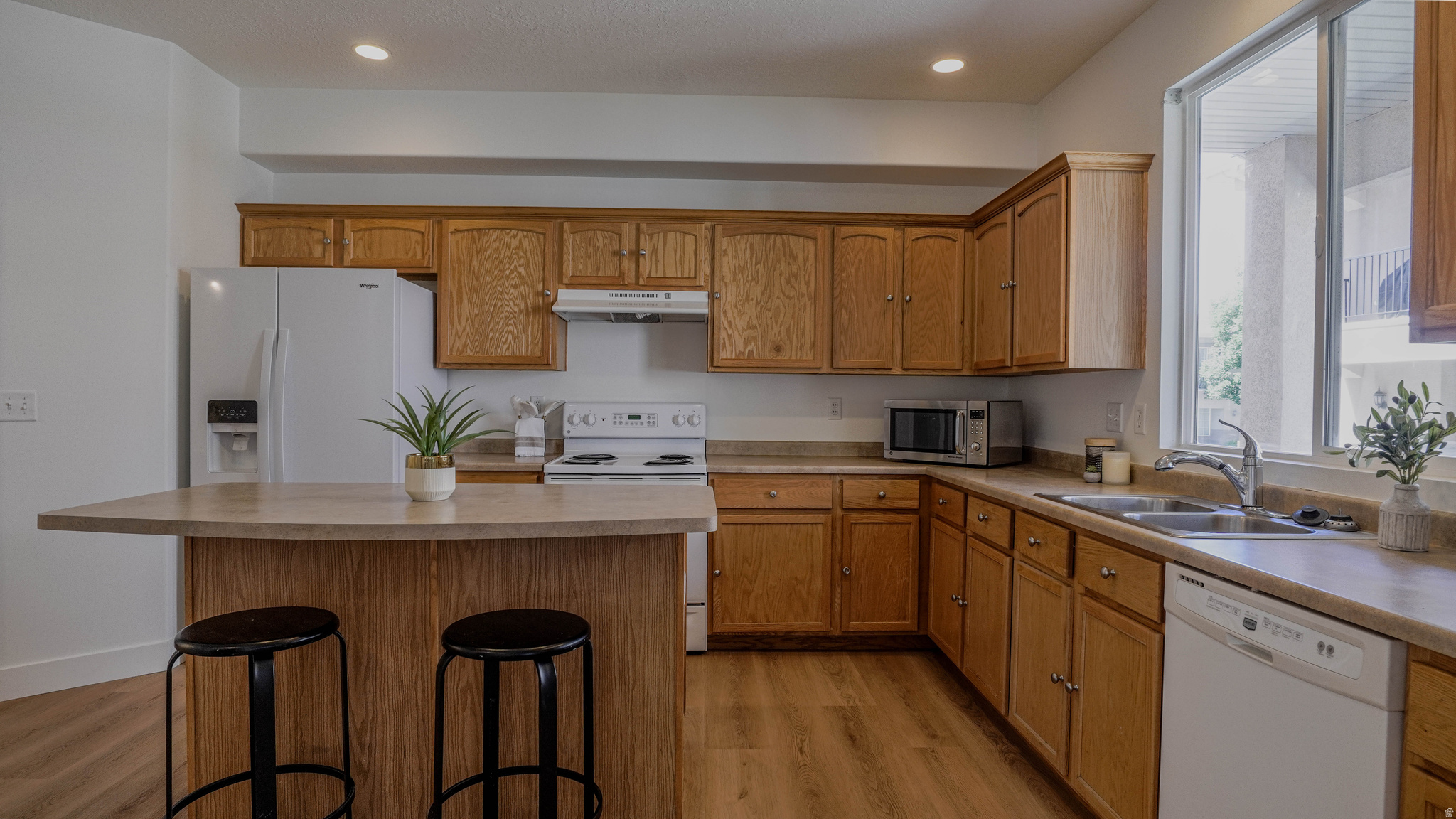 PROMENADE AT PHEASANT POINTE CONDO - Residential