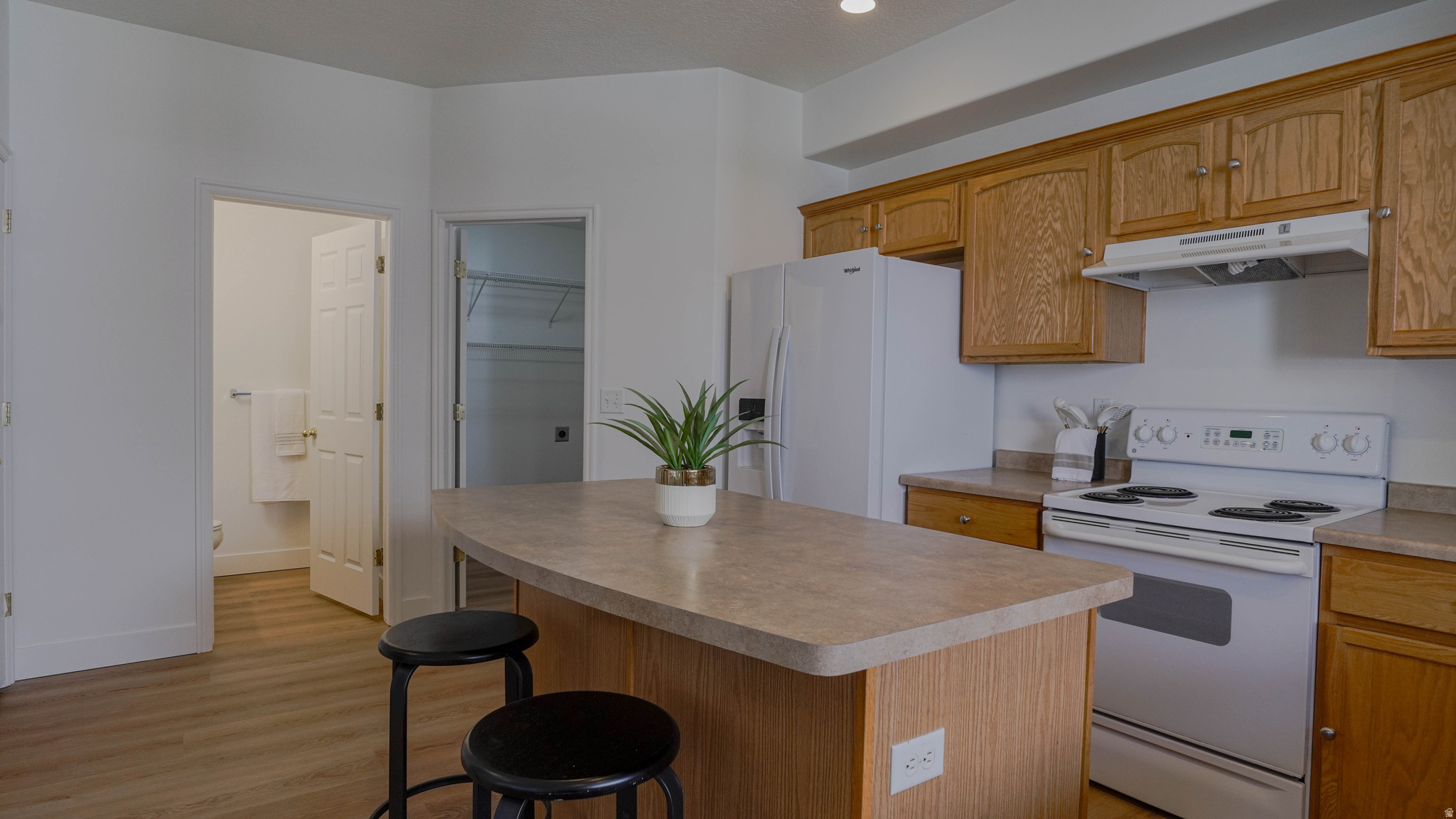 PROMENADE AT PHEASANT POINTE CONDO - Residential