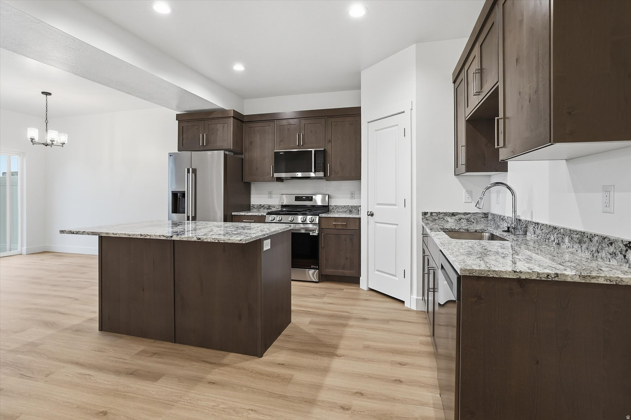 ASPEN RIDGE - Residential