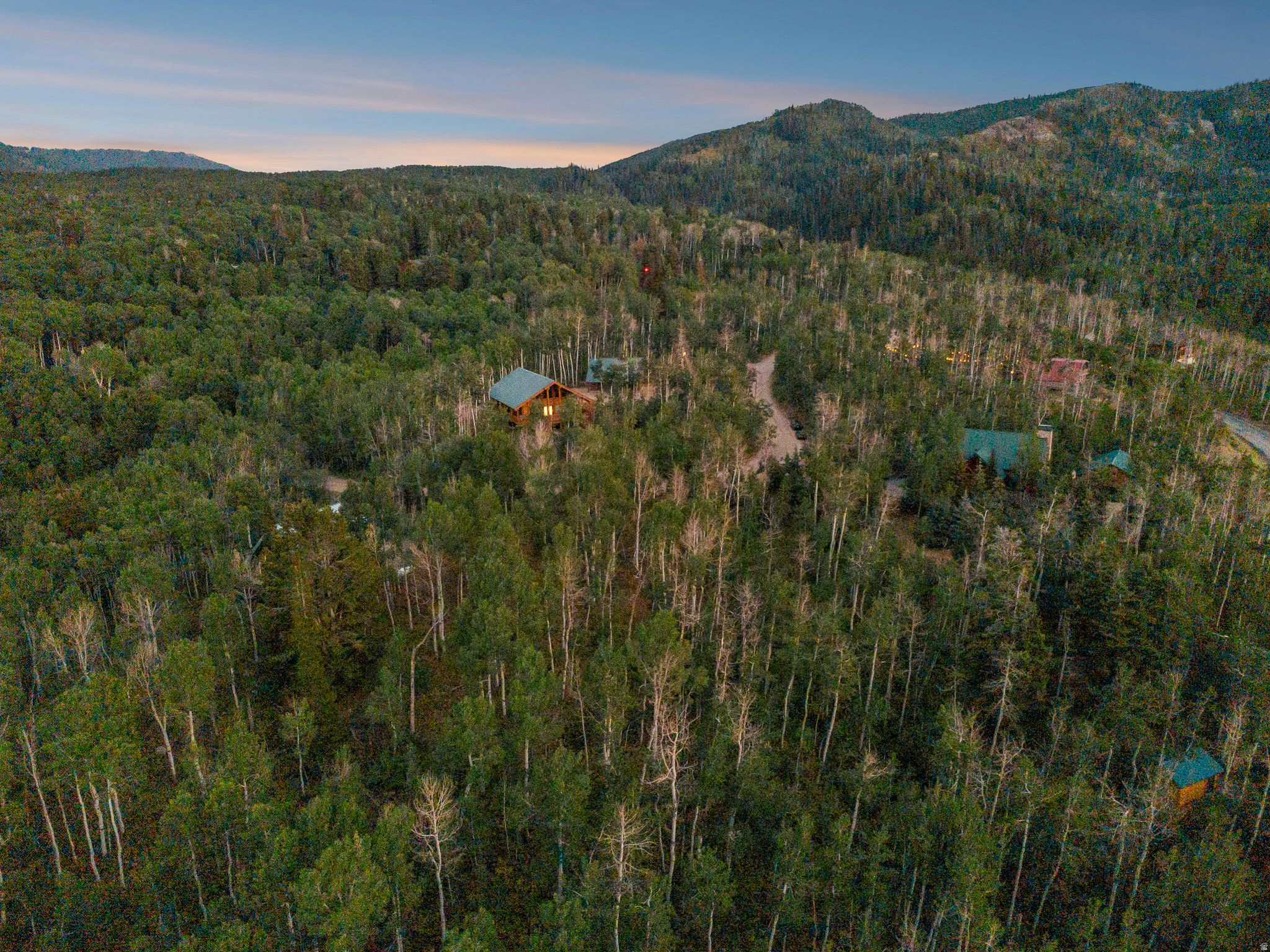 TIMBER LAKES - Land