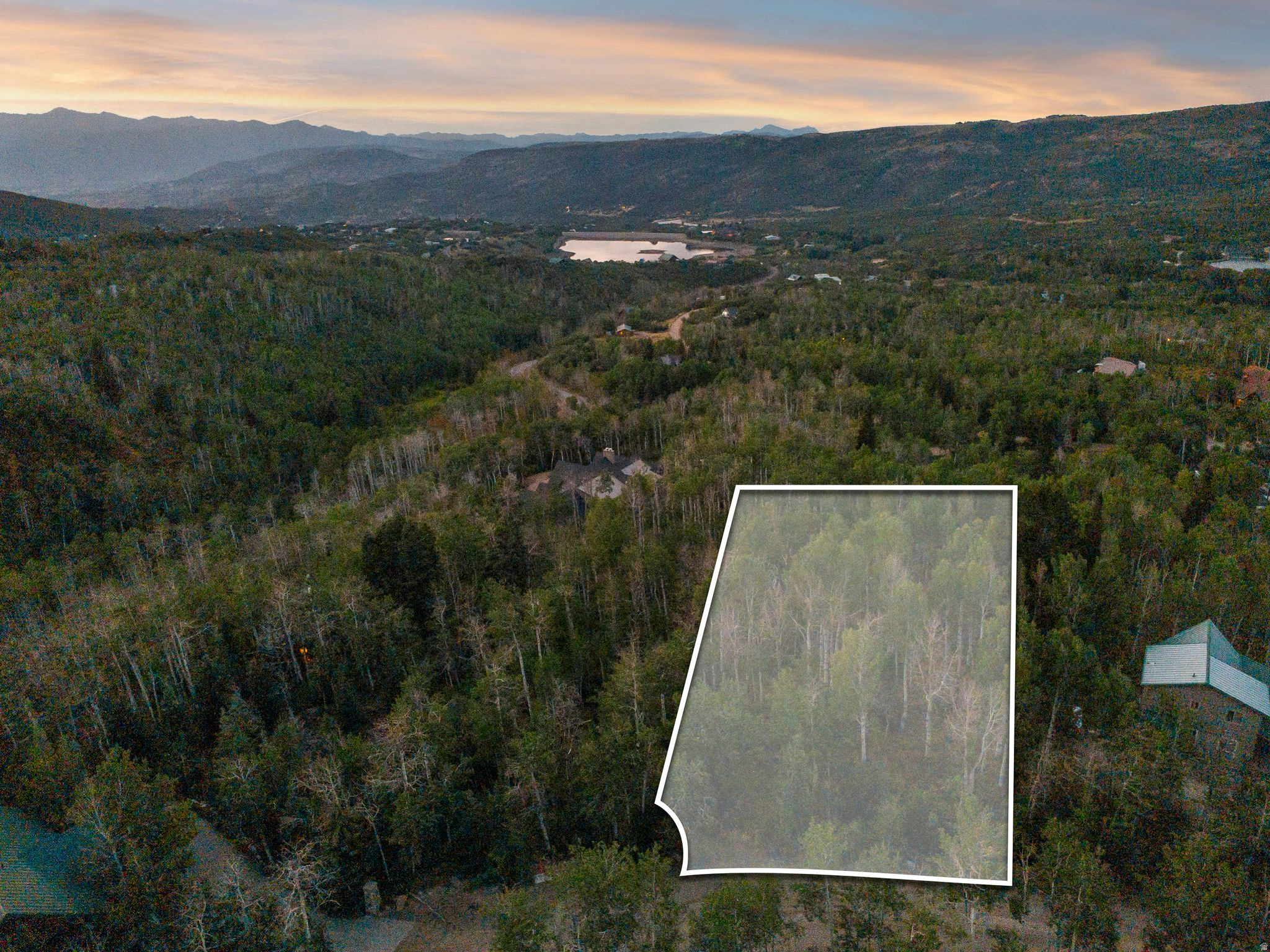 TIMBER LAKES - Land