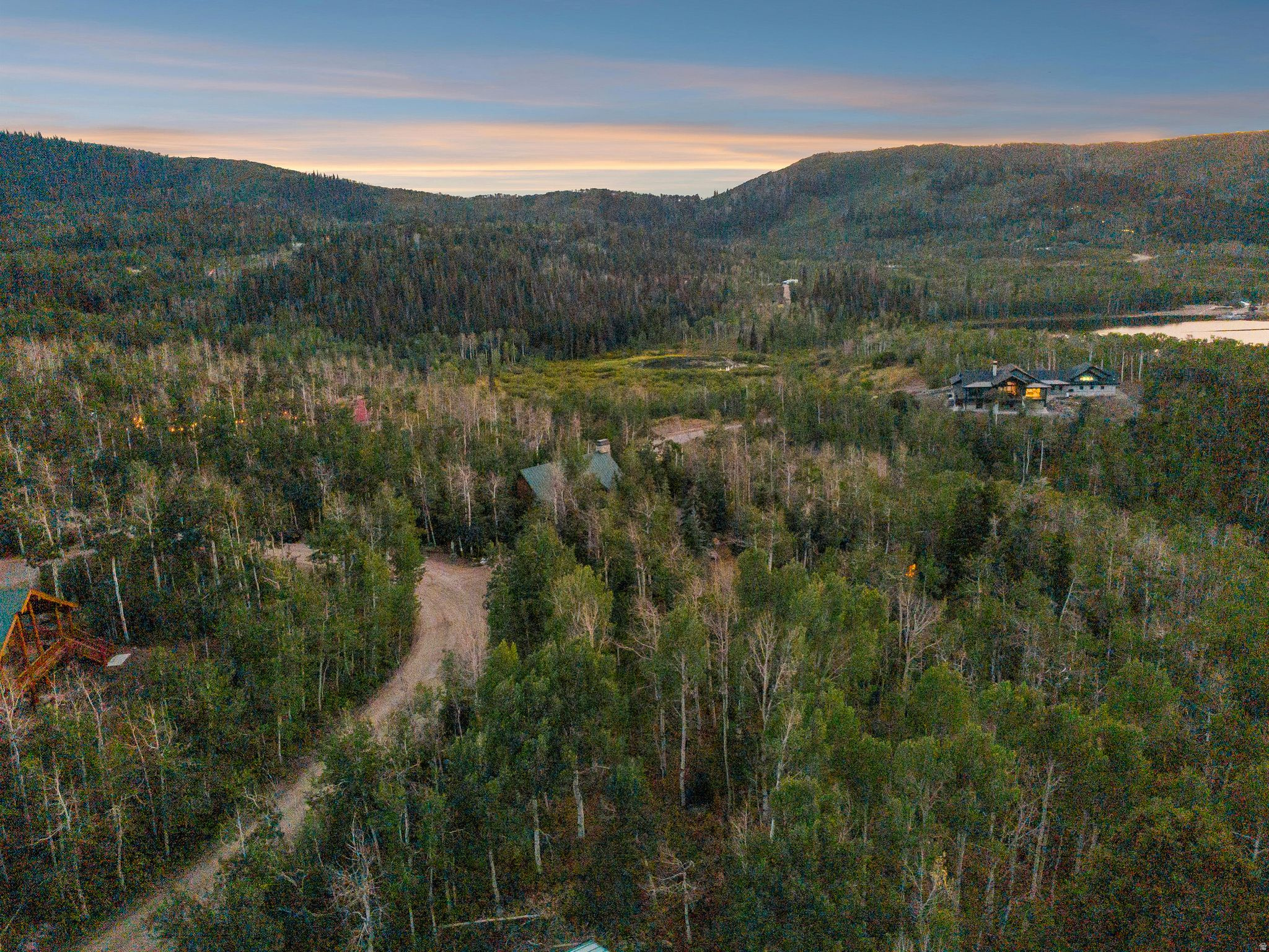 TIMBER LAKES - Land
