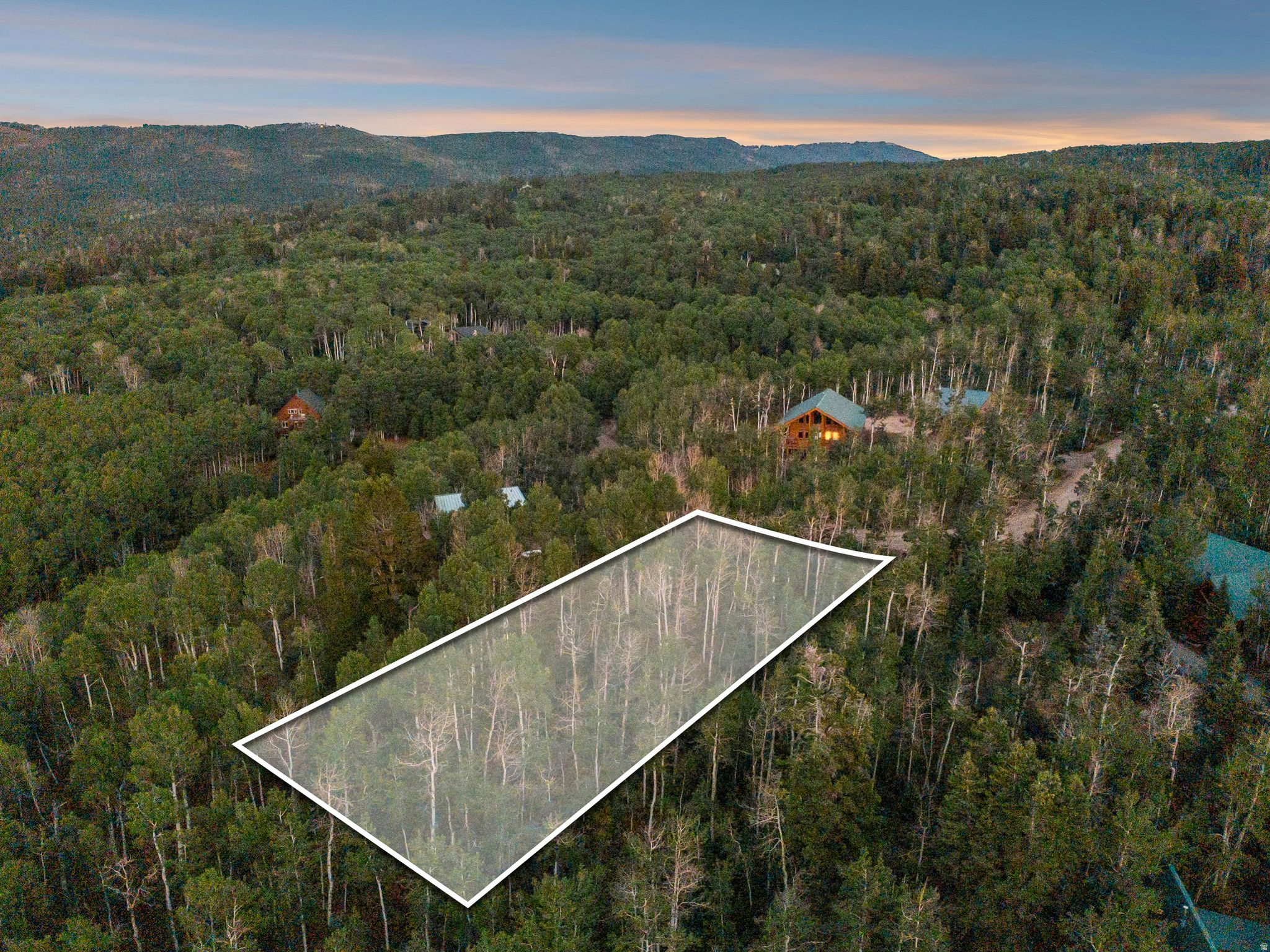 TIMBER LAKES - Land