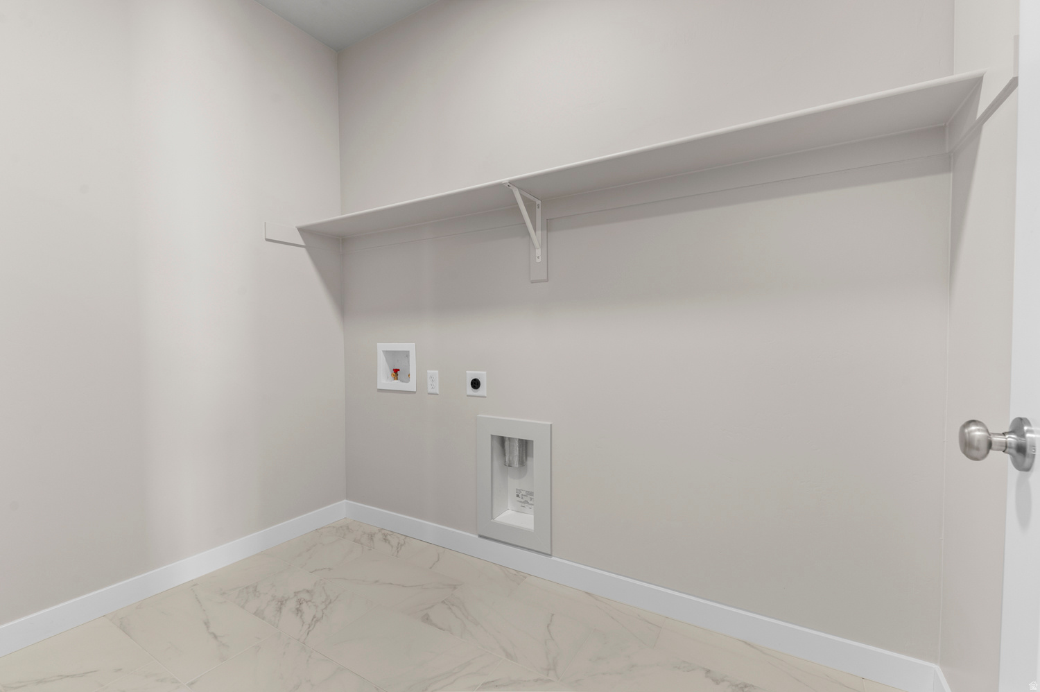 HIDDEN OAKS COLLECTION 606 - Residential