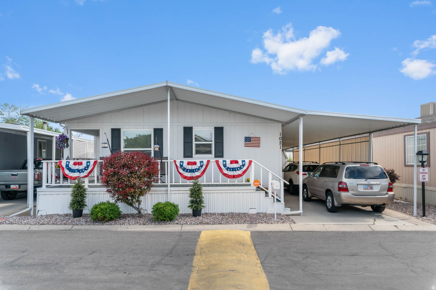 MAJESTIC MEADOWS - Residential