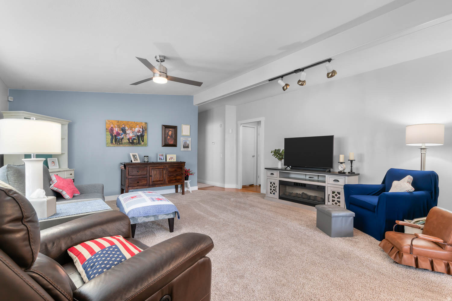 MAJESTIC MEADOWS - Residential