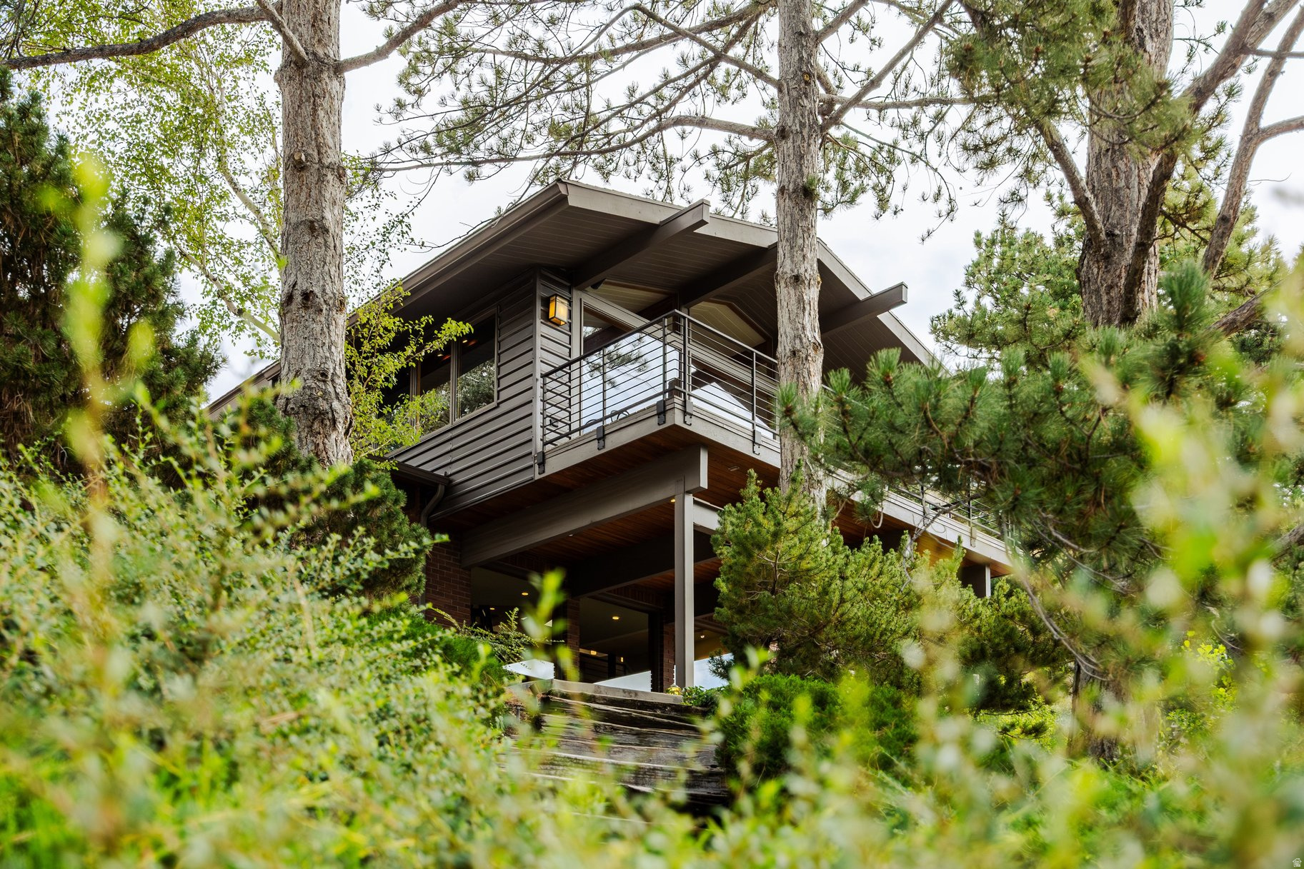 NORTHCREST - Residential